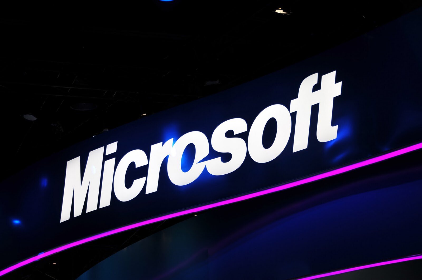 Microsoft відкрив Держспецзв'язку доступ до вихідного коду Windows, Office та інших продуктів